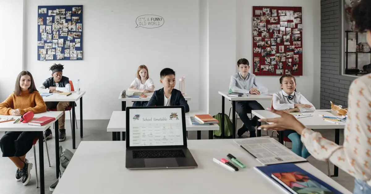 Cómo elegir el software educativo perfecto para tu aula